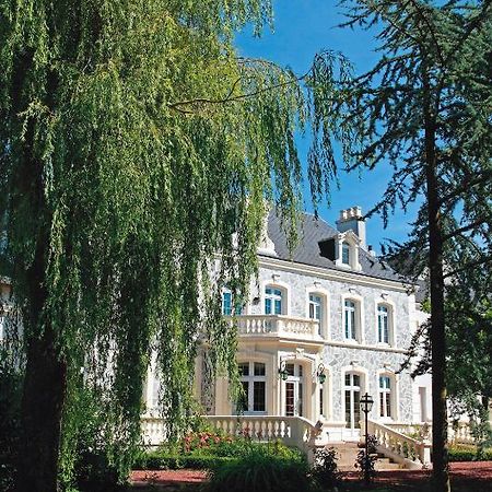 Logis Hotel & Restaurant - Le Chateau Des Tourelles 3 Etoiles Le Wast Exterior photo